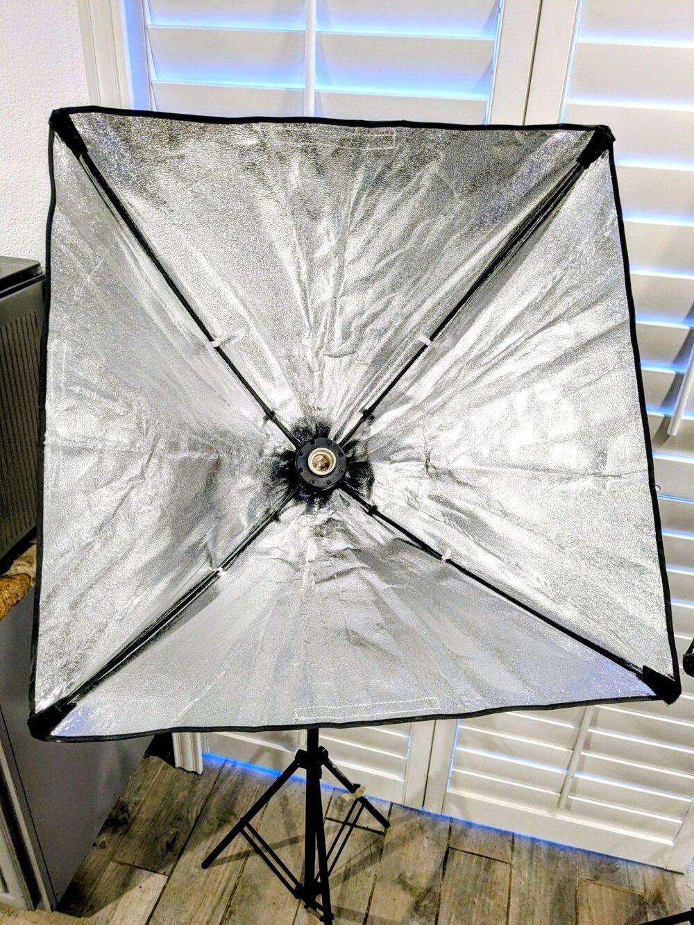 2-Pc PBL Studio Photo 120Volt Light 23" x 23" Umbrella/Softbox Case Set GUC - Picture 2 of 9
